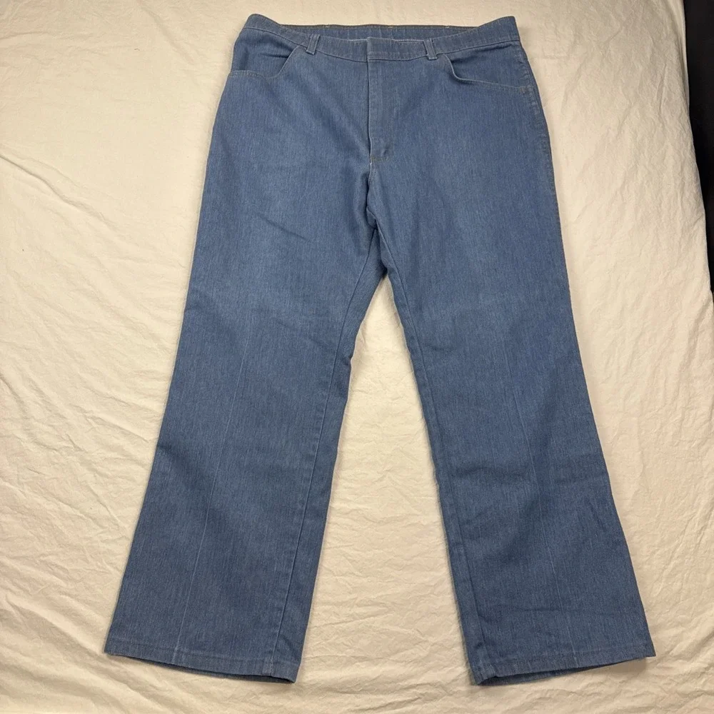 Men's Wrangler Jeans Gentleman's Cut 85498LB 38x29 measured size Excellent Condi